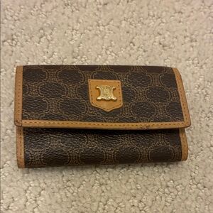 Celine Vintage Macadam 6-Key Holder 👝